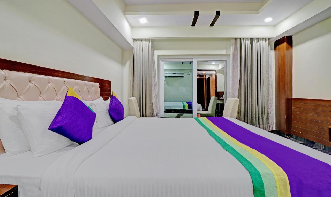 Treebo Premium Pearl Avenue, Ring Road Hotel Dehradun Exterior foto
