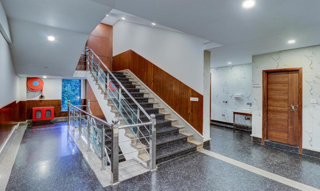 Treebo Premium Pearl Avenue, Ring Road Hotel Dehradun Exterior foto